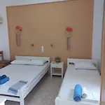 Stafylos Rooms 3*