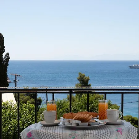 Stafylos Rooms Pensjonat